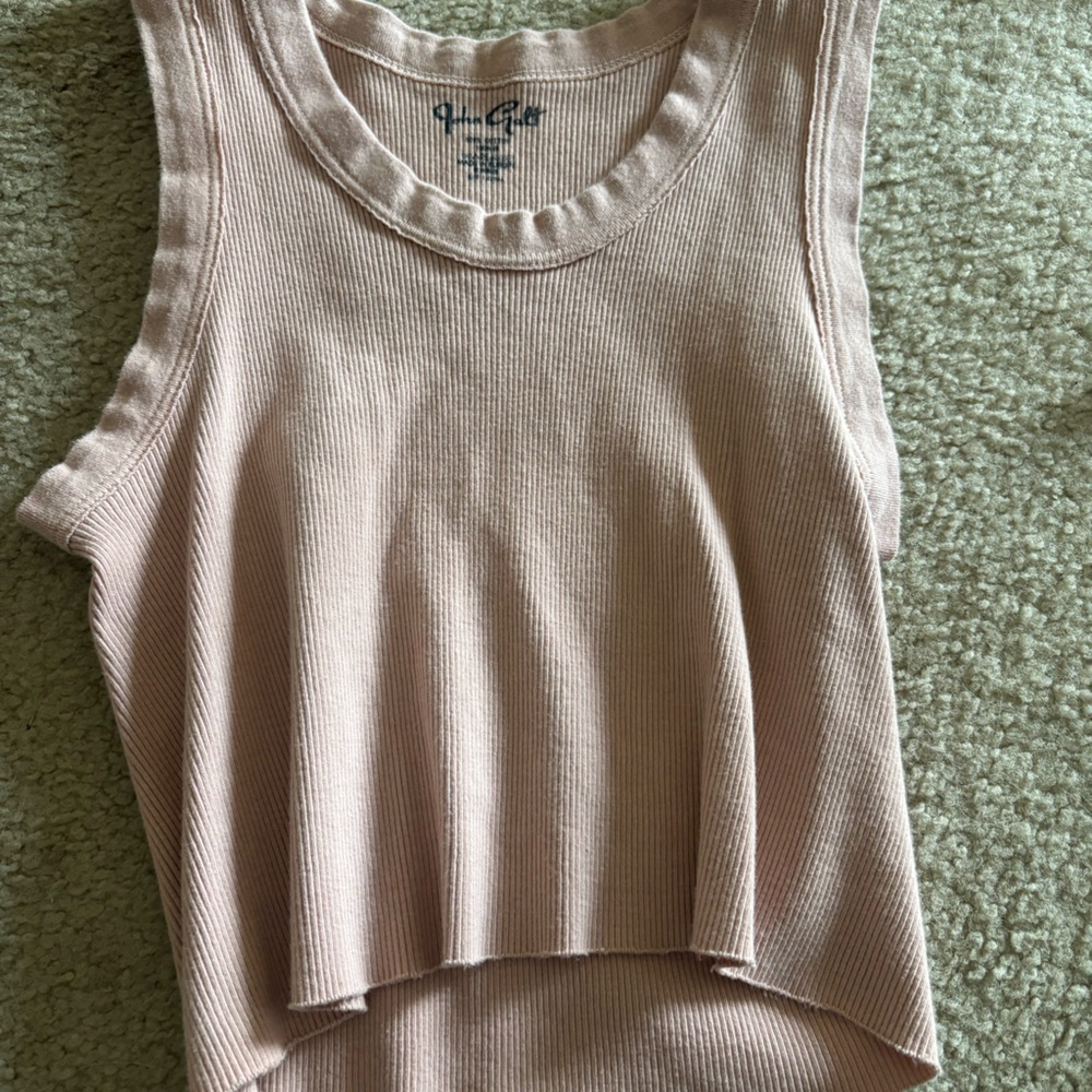 Pink, brandy melville cut off tank, perfect condition